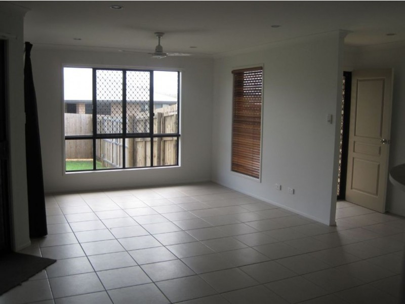 15 Raylene Street, Mount Pleasant QLD 4740