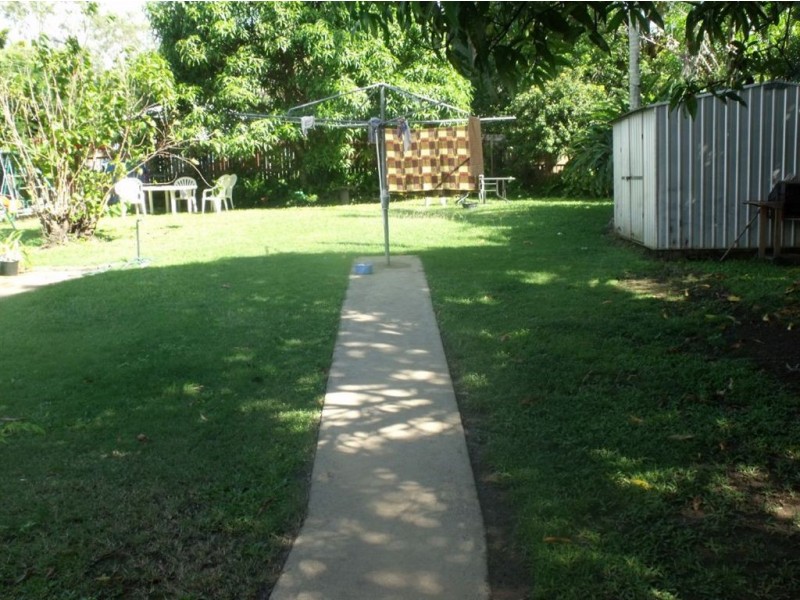9 Heron Street, Sarina QLD 4737