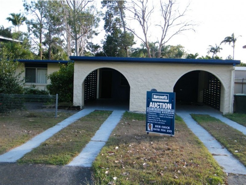 13 Brampton Avenue, Bucasia QLD 4750