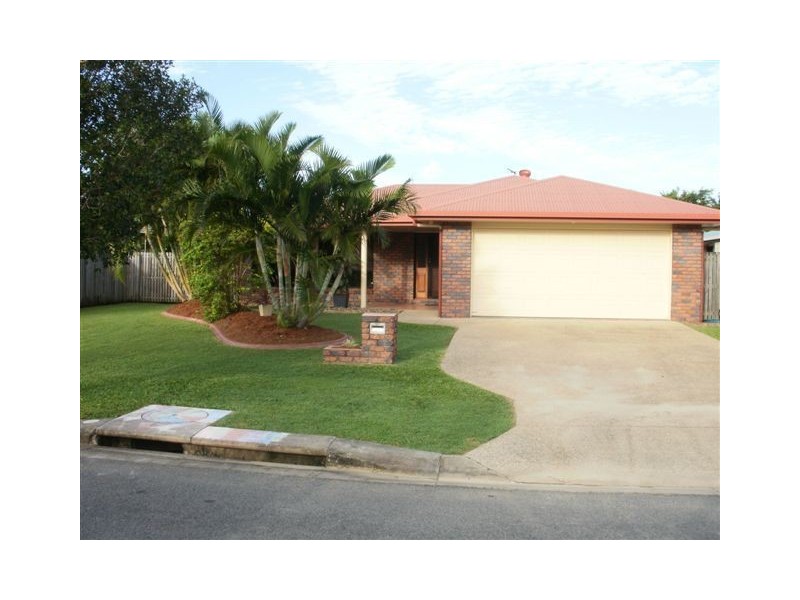 23 Windsor Street, Glenella QLD 4740