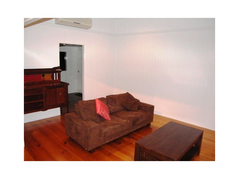86 Milton Street, Mackay QLD 4740