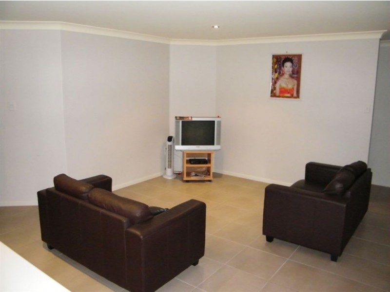 3 Ogmore Court, Walkerston QLD 4751