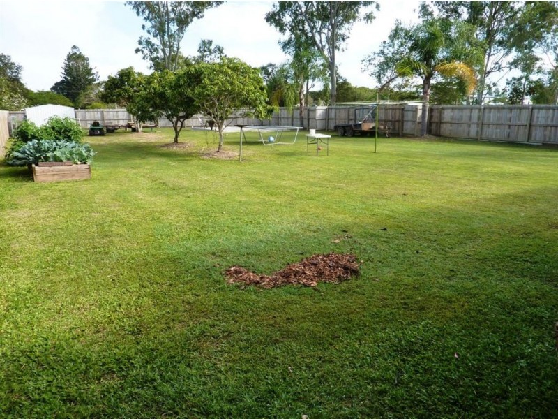 6 Alberta Street, Mirani QLD 4754