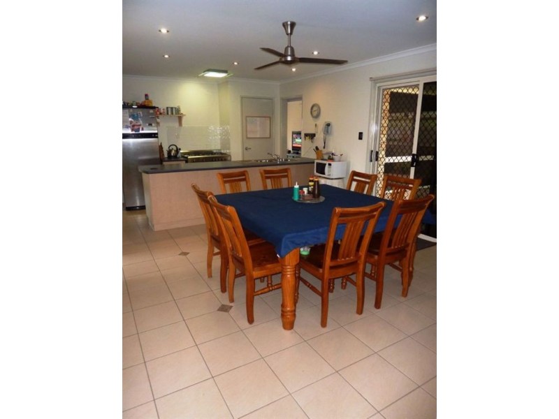 6 Alberta Street, Mirani QLD 4754