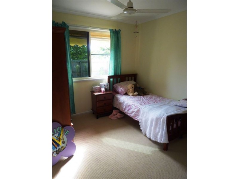 6 Alberta Street, Mirani QLD 4754