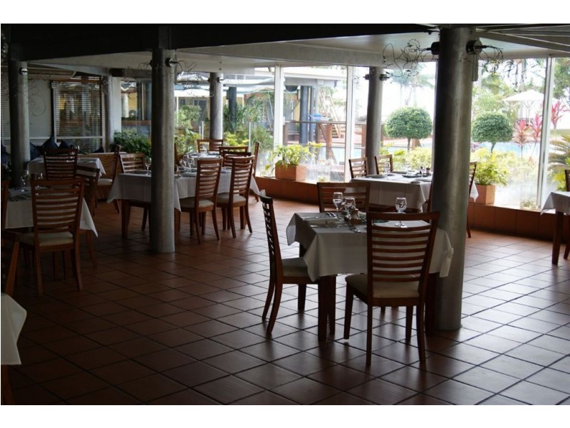 248-6 Beach Road, Dolphin Heads QLD 4740