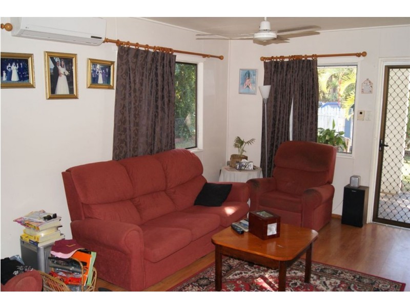 4 Teal Street, Slade Point QLD 4740