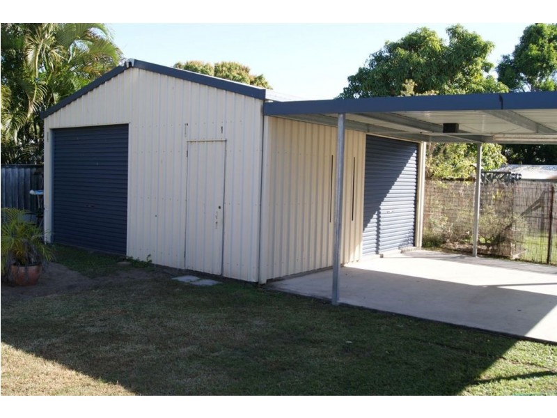 4 Teal Street, Slade Point QLD 4740