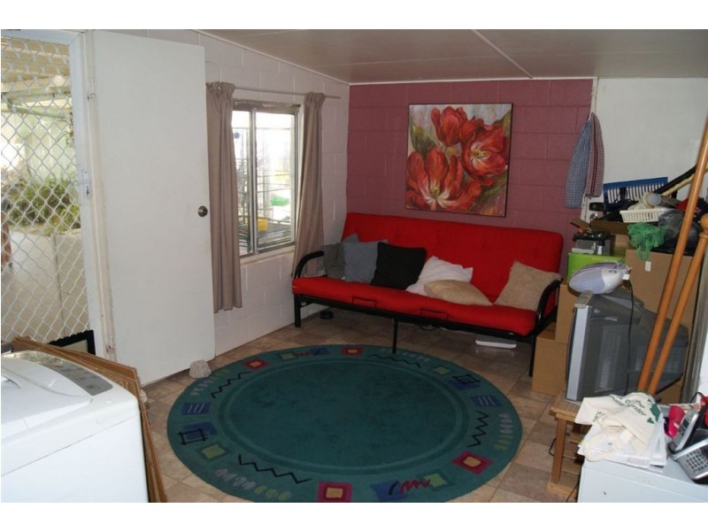 4 Teal Street, Slade Point QLD 4740