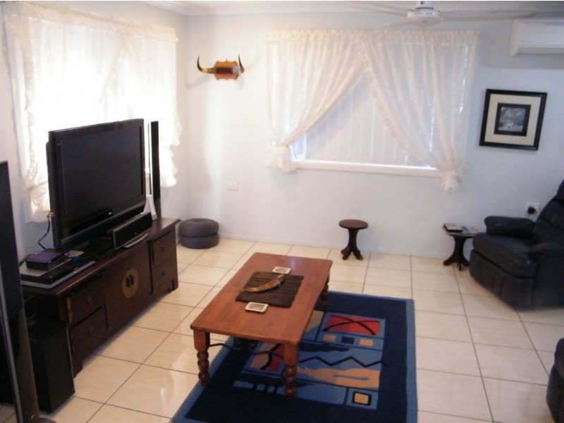 10 Harrier Street, Rural View QLD 4740