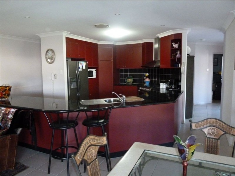 25-27 Oxley Crescent, Erakala QLD 4740