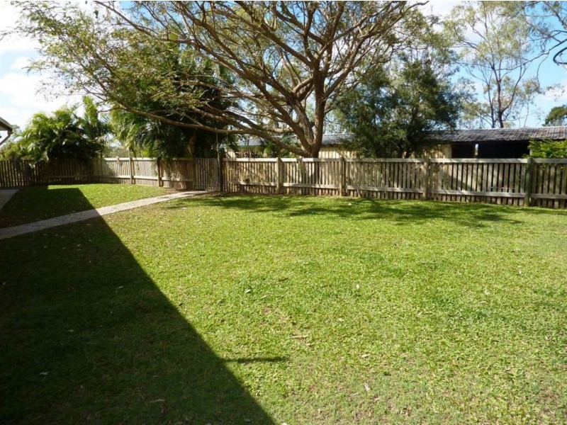 6 Cook Drive, Walkerston QLD 4751