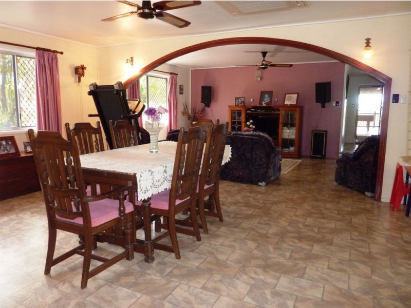 6 Cook Drive, Walkerston QLD 4751