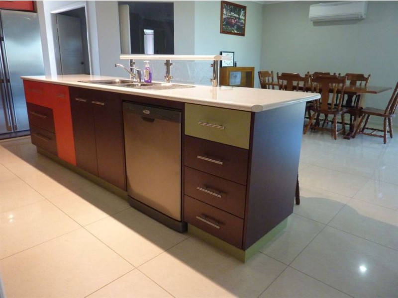 26192 Peak Downs Highway, Ooralea QLD 4740