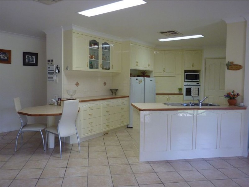 64 Griffiths Drive, Pleystowe QLD 4741