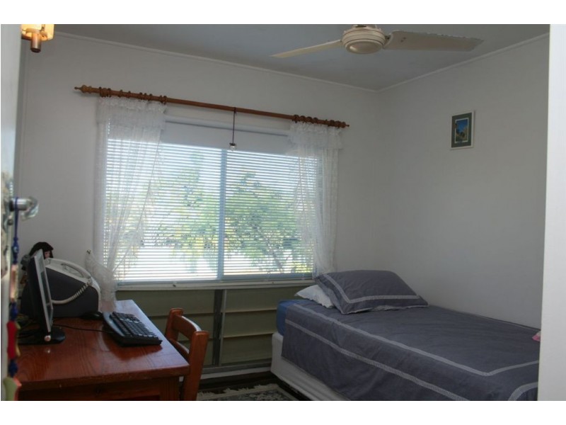 28 Swift Street, Slade Point QLD 4740