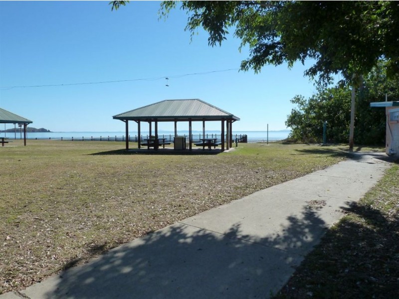 34 Palm Avenue, Seaforth QLD 4741
