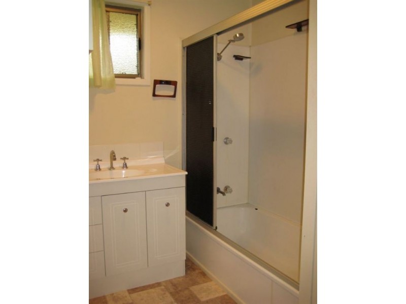 5 Knight Street, Mount Pleasant QLD 4740