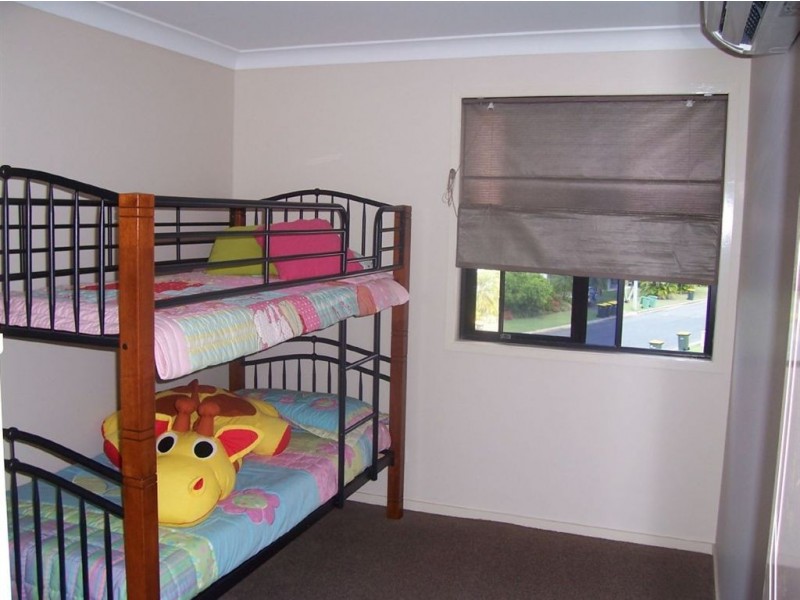 11 Pitt Street, Blacks Beach QLD 4740