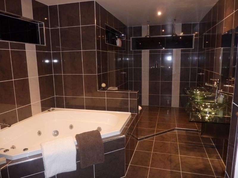 11 Pitt Street, Blacks Beach QLD 4740