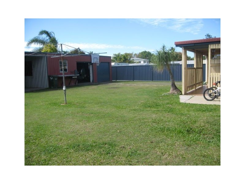 16 Jorgensen Street, Bakers Creek QLD 4740