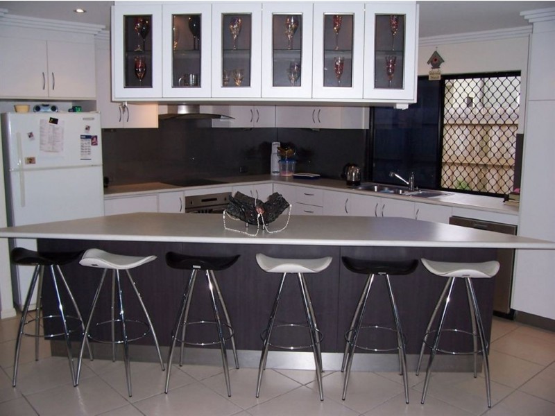 45 Sharp Street, Rural View QLD 4740