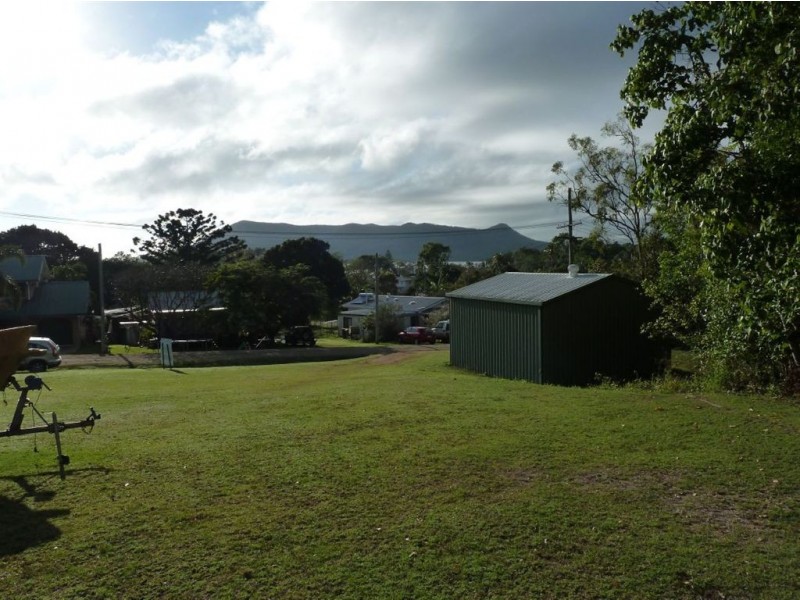 7 Sturgeon Street, Ball Bay QLD 4741