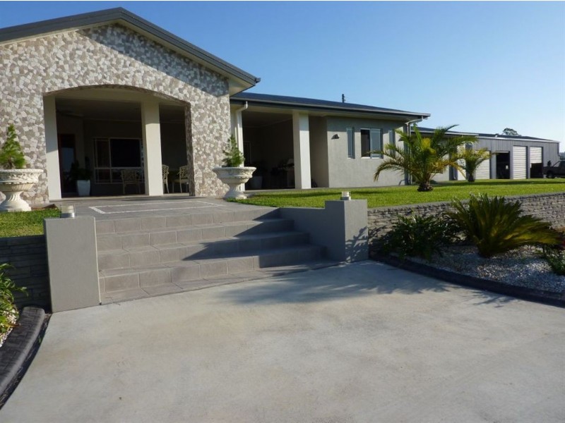 75 Ritchies Road, Mackay QLD 4740