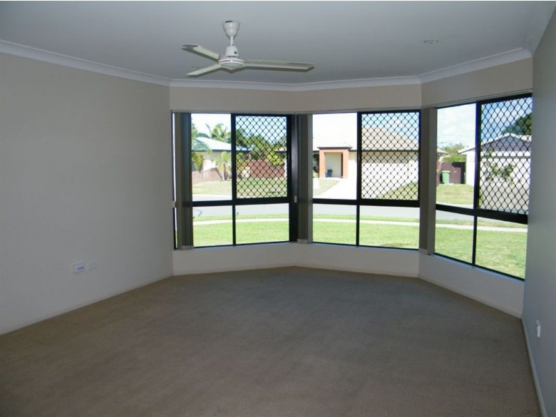 58 Spinnaker Way, Bucasia QLD 4750