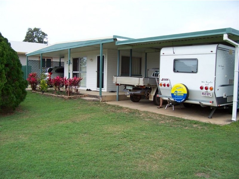 13 Dewar Street, St Helens Beach QLD 4798