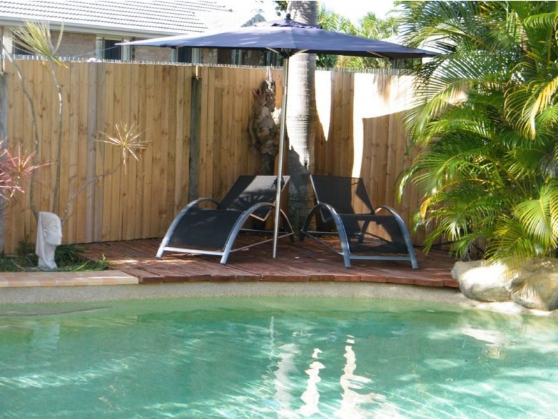 12 Caledonian Drive, Beaconsfield QLD 4740