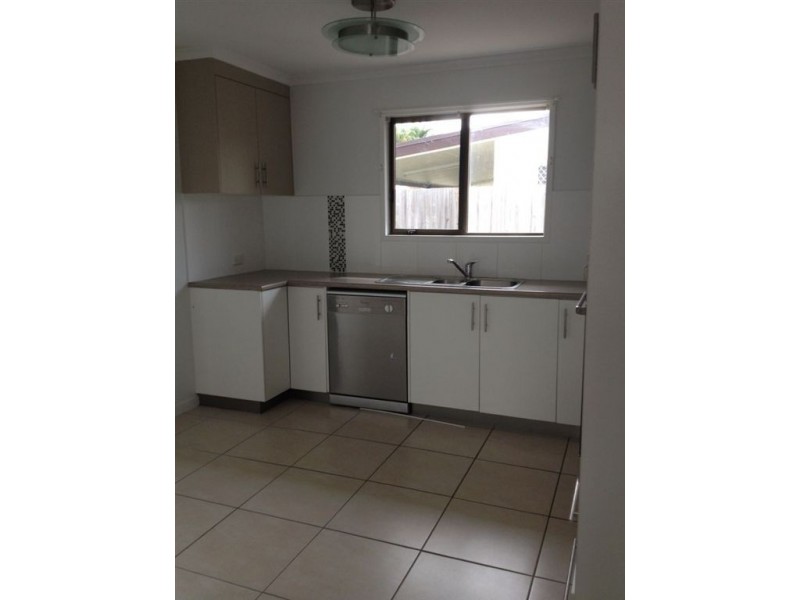 1/27 Napier Street, South Mackay QLD 4740