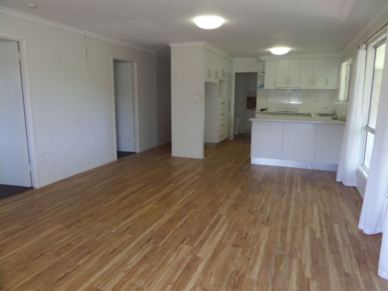 2 Cavanagh Drive, Blacks Beach QLD 4740