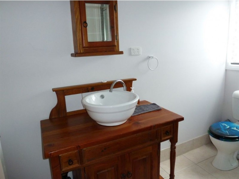 455 Cape Hillsborough Road, Ball Bay QLD 4741