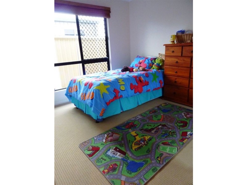 5 Wayne Street, Walkerston QLD 4751