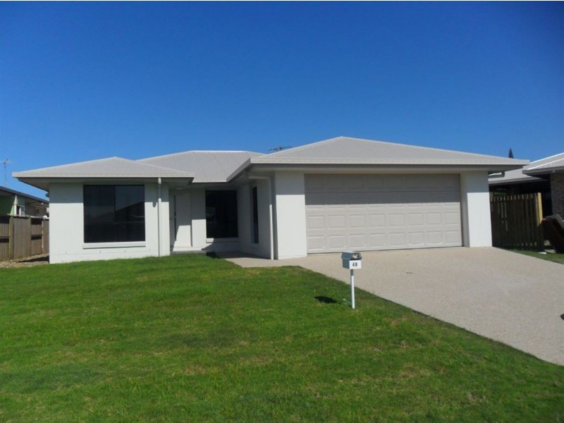 48 Village Circuit, Eimeo QLD 4740