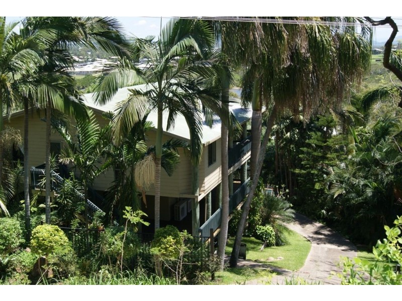 13 Ian Wood Drive, Dolphin Heads QLD 4740