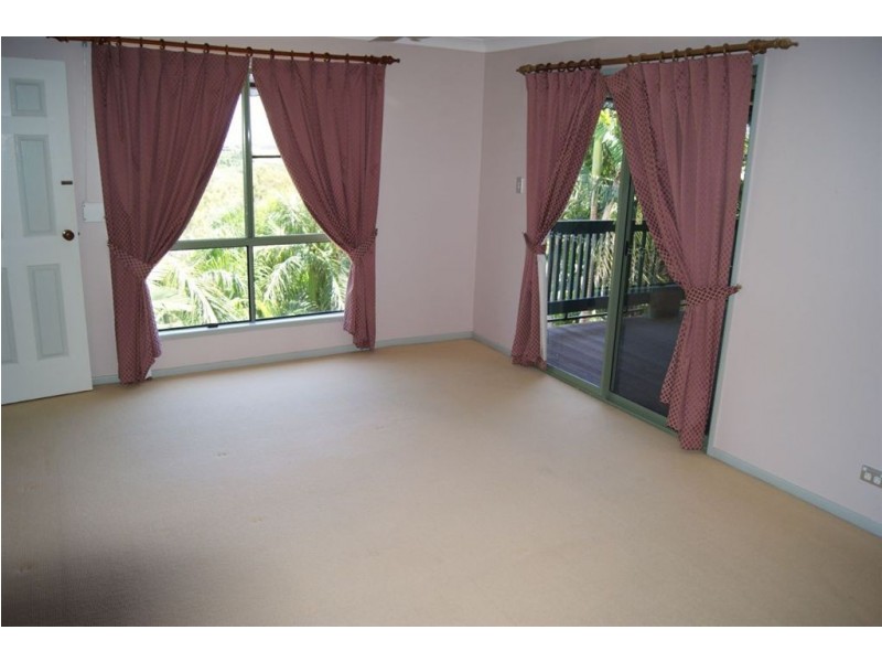 13 Ian Wood Drive, Dolphin Heads QLD 4740