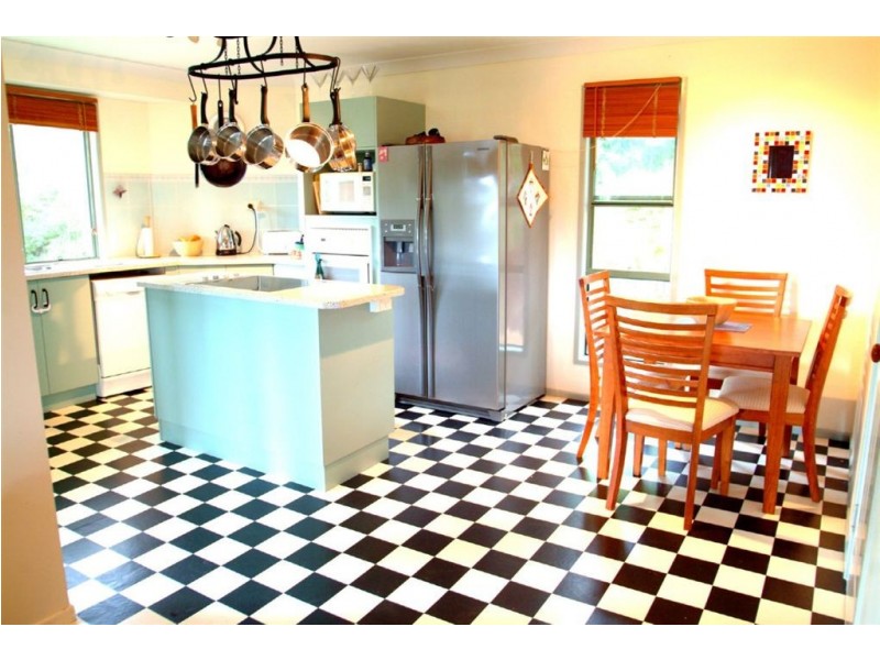 13 Ian Wood Drive, Dolphin Heads QLD 4740