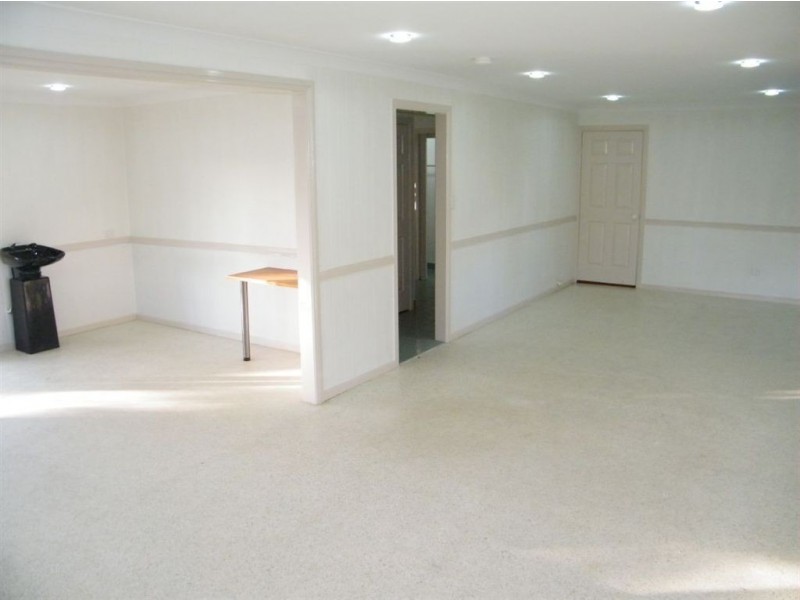 11 Harrier Street, Rural View QLD 4740