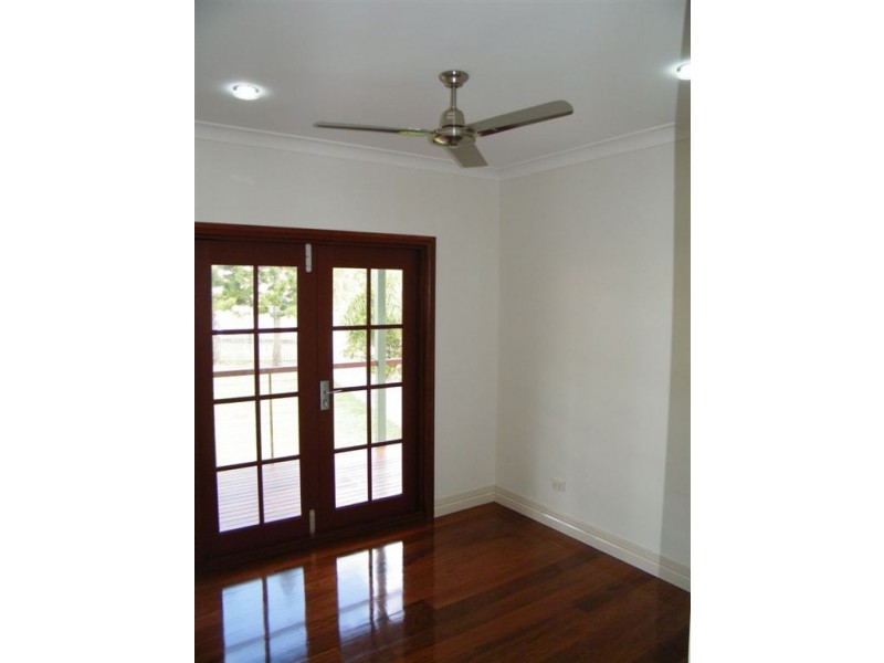 11 Harrier Street, Rural View QLD 4740