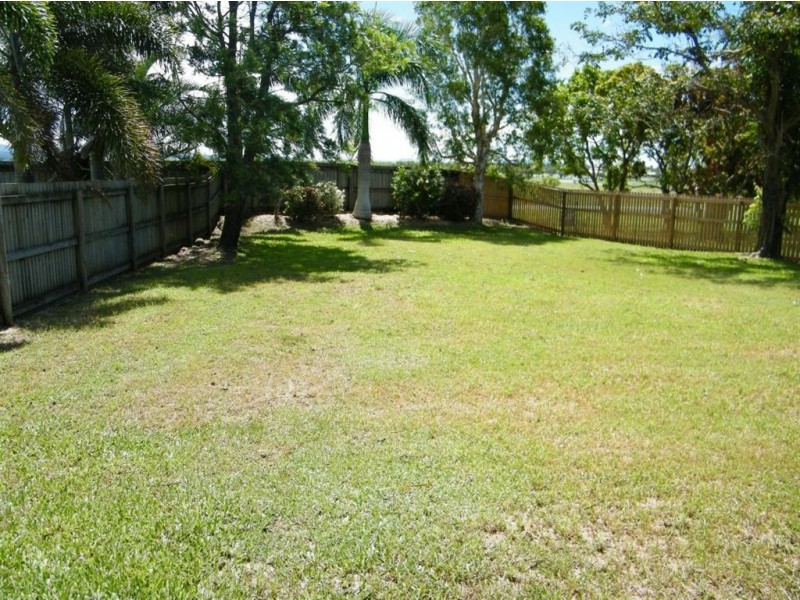 11 Harrier Street, Rural View QLD 4740