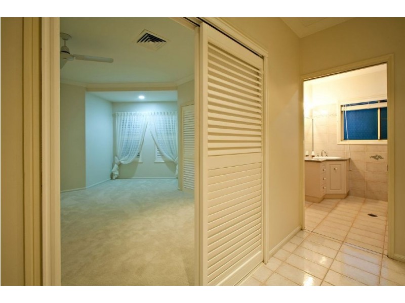 1 Pound Street, Walkerston QLD 4751