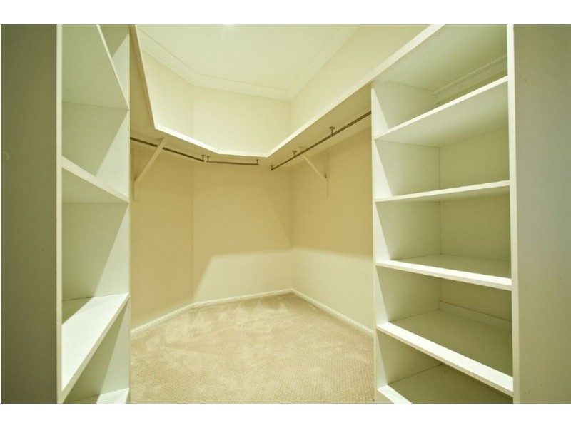 1 Pound Street, Walkerston QLD 4751