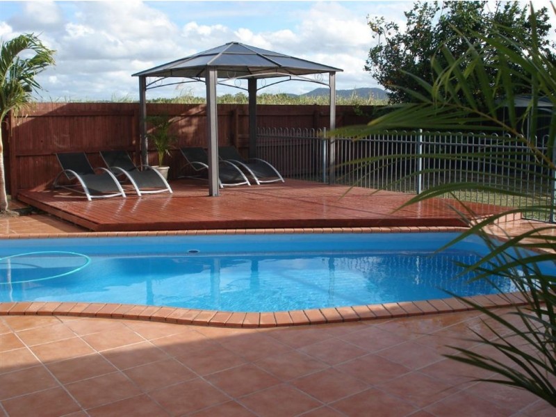 5 Marine Parade, Bucasia QLD 4750