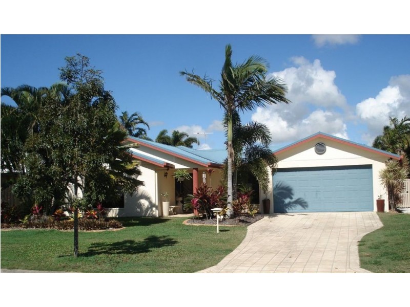 5 Marine Parade, Bucasia QLD 4750