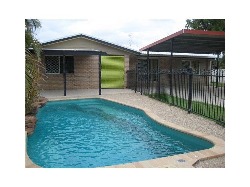 8 Dale Court, Andergrove QLD 4740