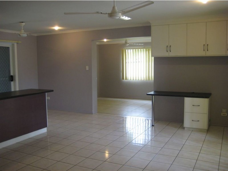 8 Dale Court, Andergrove QLD 4740