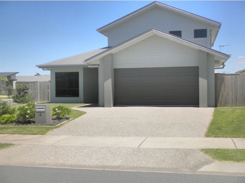 18 Argos Street, Ooralea QLD 4740