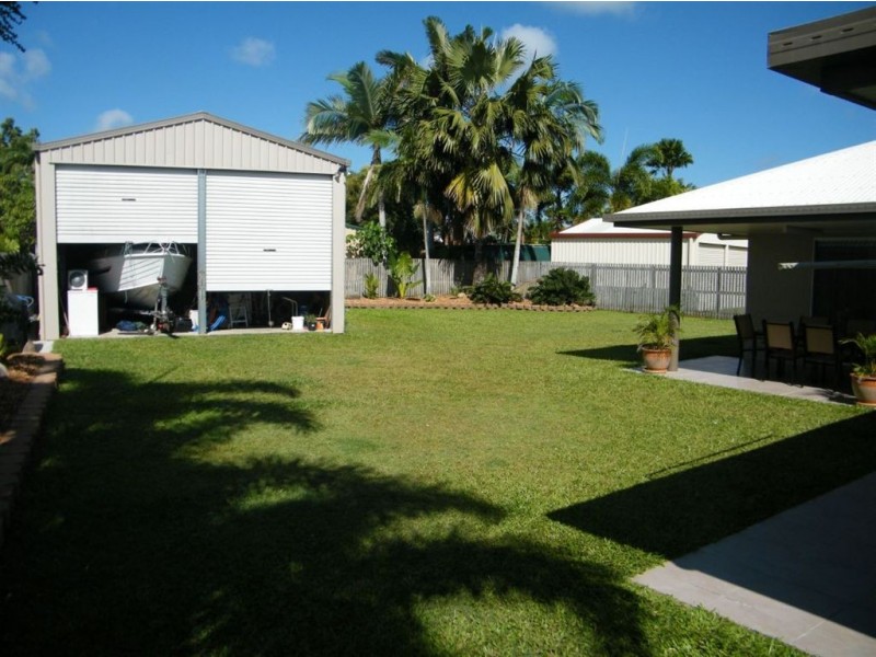 6 Caledonian Drive, Beaconsfield QLD 4740